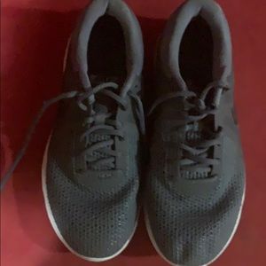 Nike men’s size 10.5